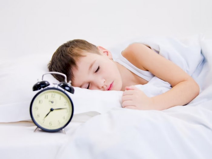 Anak yang Kurang Tidur Bisa Sebabkan Sulit Berkonsentrasi, Berapa Lama Sih Idealnya?
