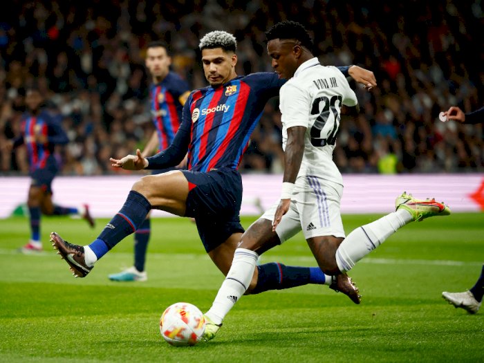 Semifinal Copa Del Rey: Gol Bunuh Diri, Barcelona Unggul 1-0 dari Madrid di Babak Pertama