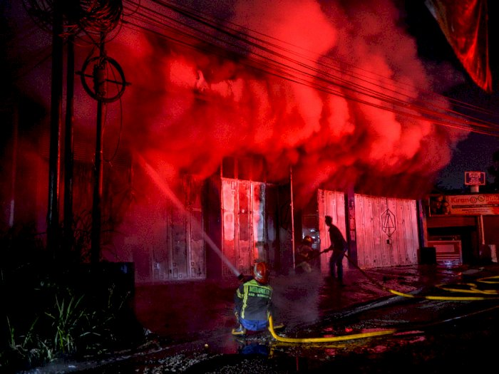 Breaking News! Depo Pertamina Plumpang Jakarta Utara Terbakar!