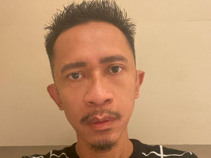Aming Pamer Penampilan Rambut Pendek, Netizen: Udah Bagus, Jangan Pakai Baju Cewek Lagi!