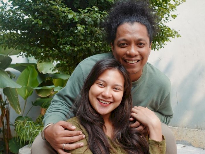Mertua Anggap Musuh, Arie Kriting Pamer Kebahagiaan Bangun Rumah untuk Indah Permatasari