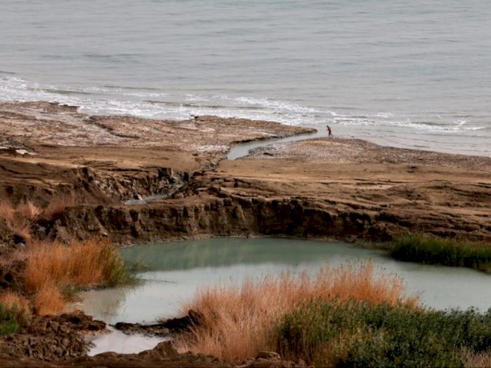 5 Fakta Laut Mati, Konon Orang Gak Bisa Tenggelam hingga Jadi Bahan Pengawet Mumi