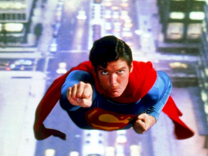 Jejak 7 Film Superhero Klasik Sebelum Era MCU dan DCEU: Dari Superman hingga Fantastic 4