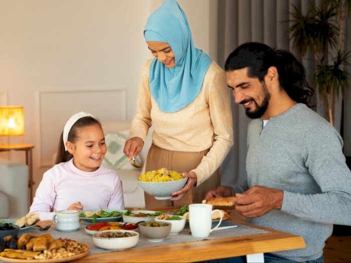 Demi Kesehatan, Pakar Gizi Sarankan Atur Pola Makan Selama Menjalani Puasa Ramadhan