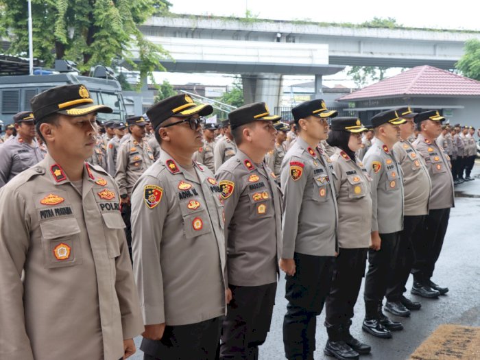 Demi Tampung Curhatan Warga, Polres Jakarta Barat Kerahkan 587 Polisi RW