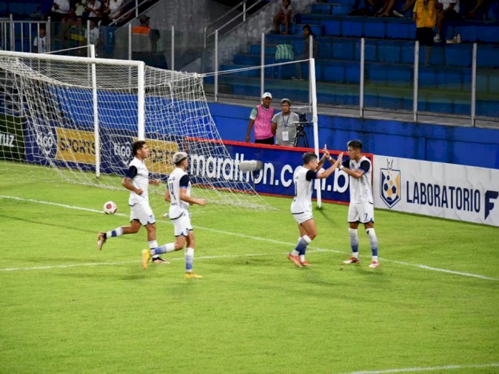 Wasit di Liga Bolivia Ngasih Waktu Tambahan 42 Menit!