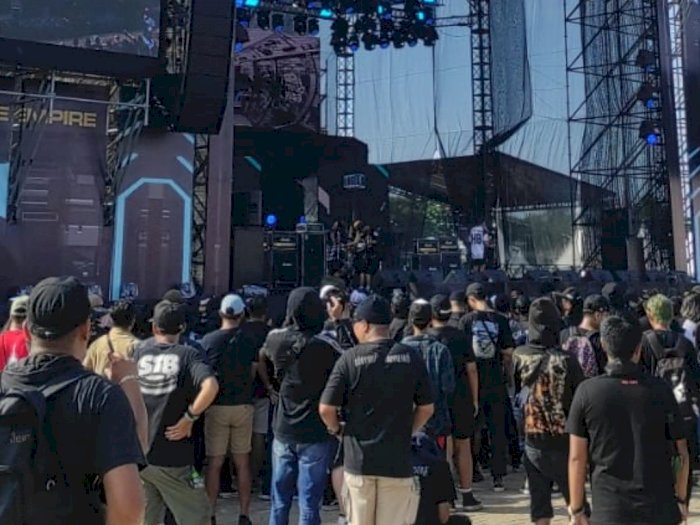Baju Metal Andalan di Hammesonic Fest 2023 Bikin Carnaval Ancol Jadi 'Lautan Hitam' 