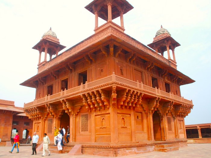Megahnya Fatehpur Sikri, Situs Bersejarah Berusia 452 Tahun Bercorak Hindu dan Islam