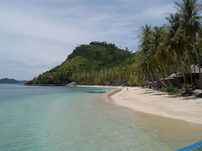 Menjadi Bagian 'Raja Ampat'nya Sumbar, Pulau Ini Menyimpan Keindahan Bawah Laut