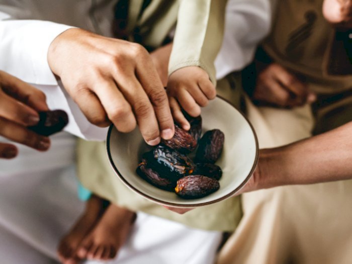 Cara Berbuka Puasa yang Baik Ala Rasulullah di Bulan Ramadan