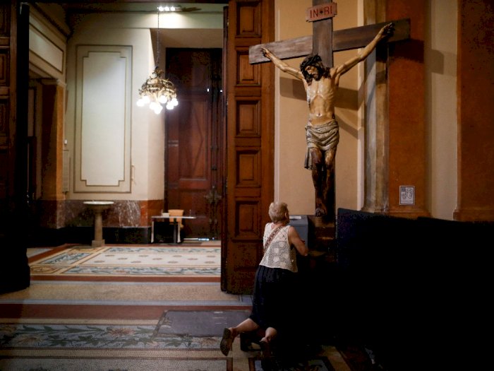 Polisi Cegat Pastor Diduga Bawa Mayat, Ternyata hanya Patung Yesus