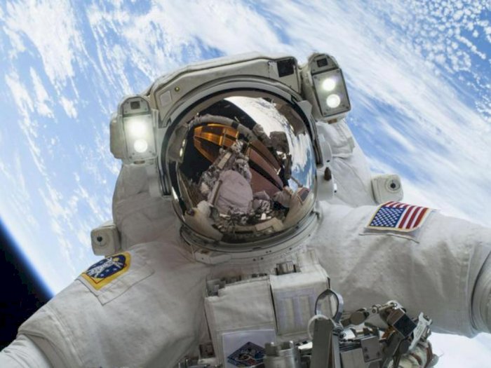 Penasaran Bagaimana Caranya Astronaut Berpuasa di Luar Angkasa? Ini Jawabannya!