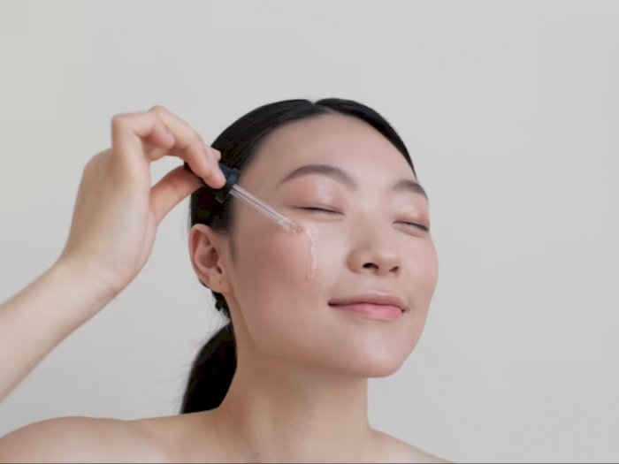 10 Langkah Skincare Rutin Jepang demi Kulit Glowing Sehat, Sanggup Terapkan?