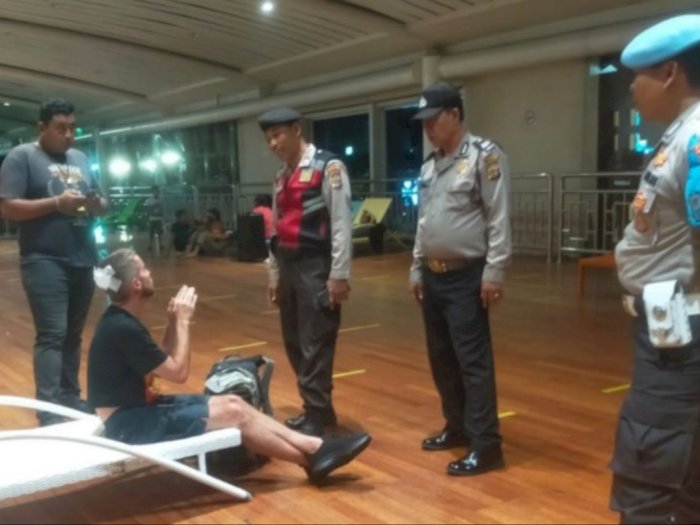Bule Bikin Ulah Lagi, Kini Buat Onar di Bandara Ngurah Rai