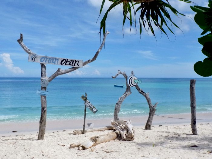 Indahnya Pantai Otan di Kupang, Ombaknya Tenang Cocok untuk Aktivitas Renang