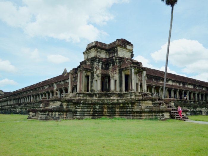 Mengungkap Keindahan Spiritual Angkor Wat, Keajaiban Dunia yang Mengagumkan di Kamboja