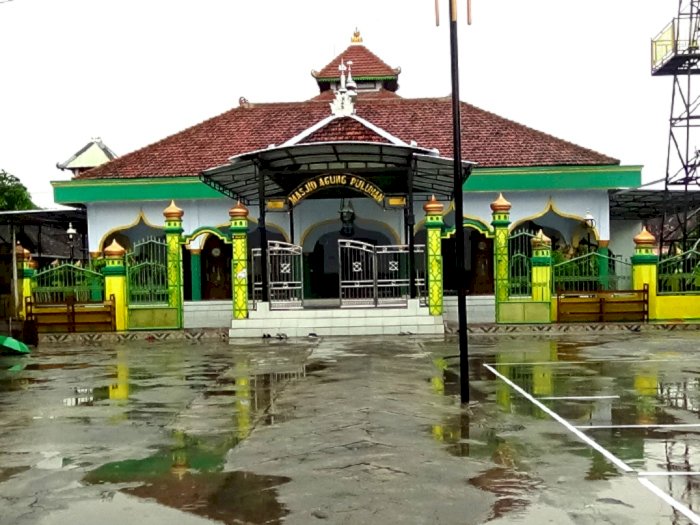 Keunikan Masjid Tiban Desa Puluhan, Air Padasannya Diyakini Menyuburkan Kandungan