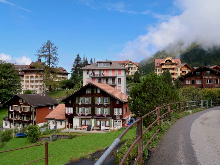 Cantiknya Rumah Tradisional Swiss, Percampuran Budaya dengan Alam yang Menakjubkan 