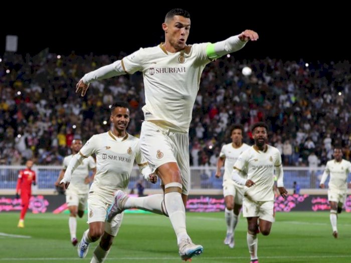 Komentator Prancis Ikutan "SIIUUU" Tiru Selebrasi Ikonik Cristiano Ronaldo Usai Cetak Gol