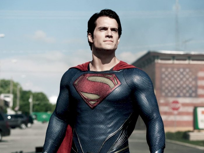 James Gunn Akui Belum Cari Ganti Henry Cavill untuk Superman: Masih Materi Casting Doang