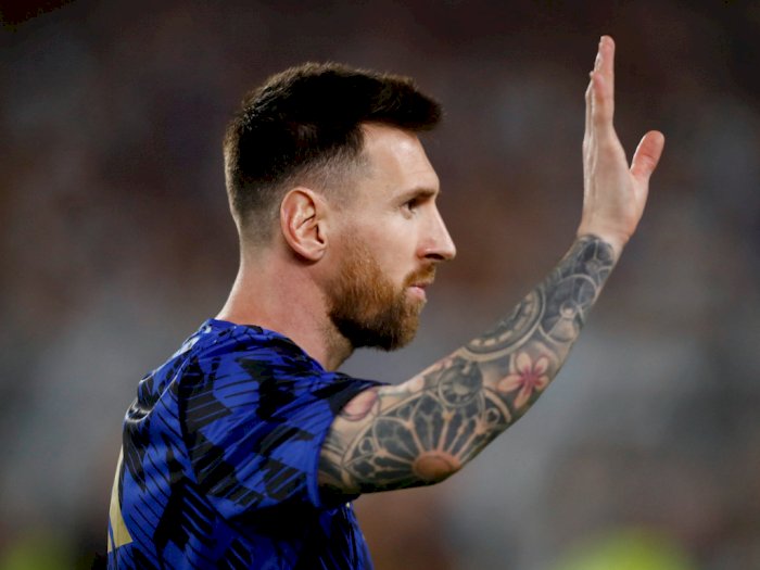 Masih Ngarep, Fans Barcelona Nyanyikan Nama Lionel Messi di Laga Lawan Real Madrid