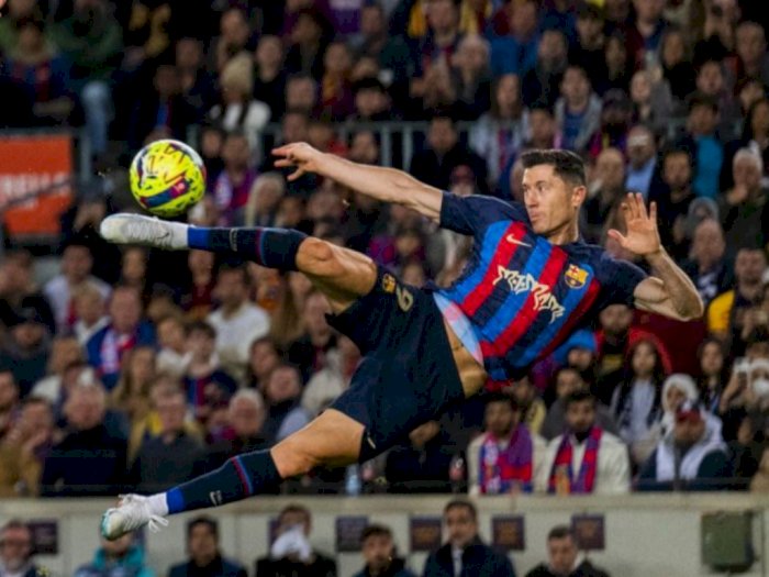 Robert Lewandowski Ungkap Keinginan Bermain Bersama Lionel Messi Musim Depan