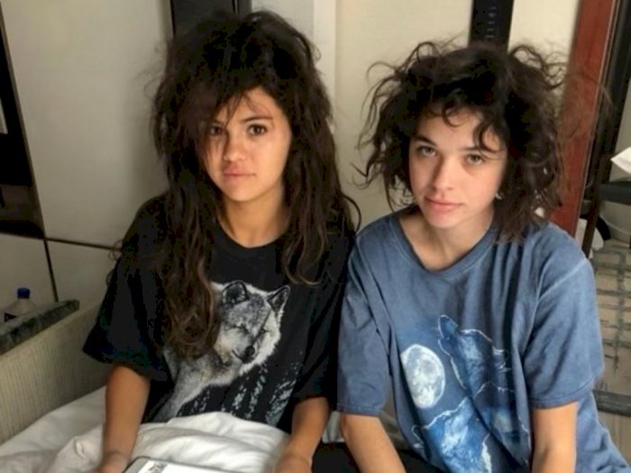 Potret Selena Gomez Bangun Tidur Rambut Acak-acakan Tuai Pujian, Banyak Kaum Hawa Relate