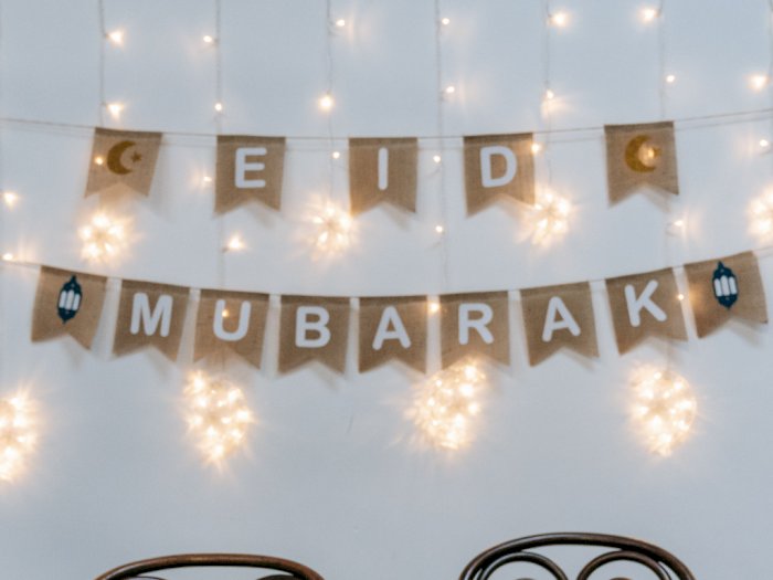 Arti dan Cara Mengucapkan "Eid Mubarak" yang Benar, Jangan Salah Kaprah Lagi ya!