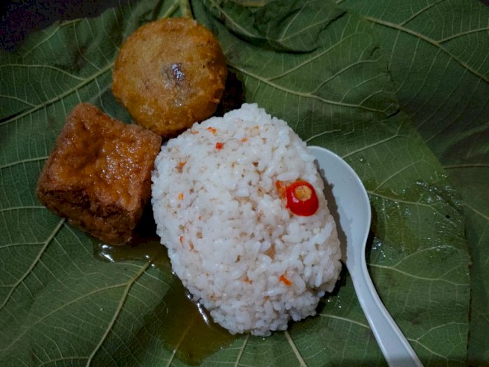 Menelisik Sejarah Nasi Jamblang Khas Cirebon, Ciri Khas Nasi yang Dibungkus Daun Jati