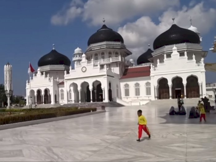 Masjid Raya Baiturrahman Aceh, Rekomendasi Wisata Bersama Keluarga di Hari Lebaran