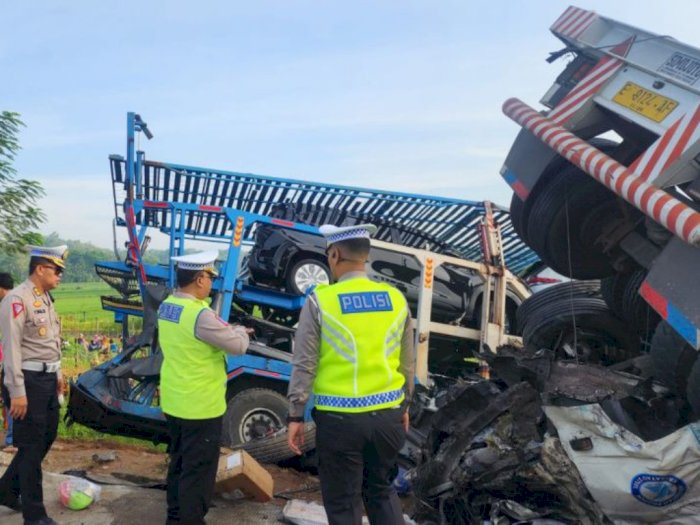 Breaking News: Enam Orang Tewas dalam Kecelakaan Maut Tol Semarang-Solo di Jawa Tengah