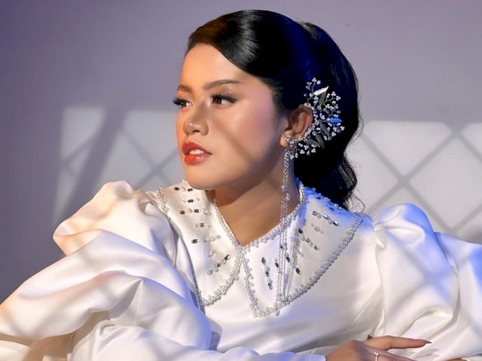 Shabrina Leonita Berikan Sentuhan Berbeda di Single 'Padamu Kubersujud' Ciptaan Bebi Romeo