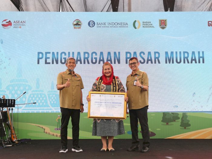 Program 'Pak Rahman' Pemkot Semarang Raih Penghargaan dari TPID Jawa Tengah dan BI