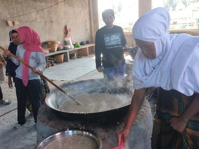 Lezatnya Bubur Lambok, Kuliner Khas Besilam Babussalam yang Disajikan Setiap Bulan Ramadan