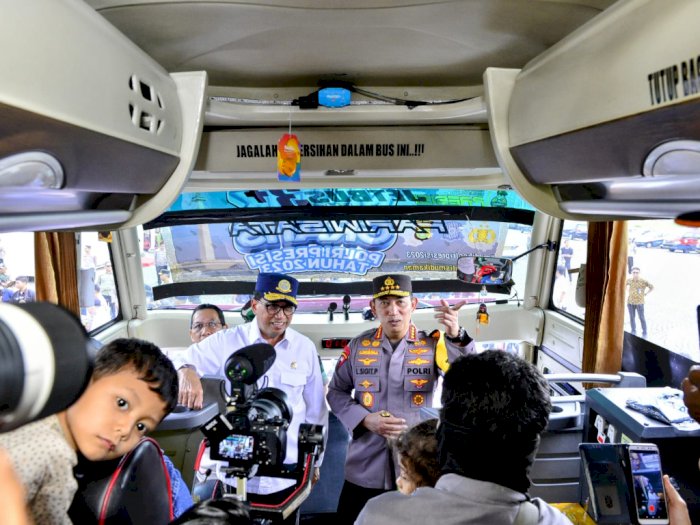 434 Bus Mudik Gratis Polri Dilepas Dari Jakarta