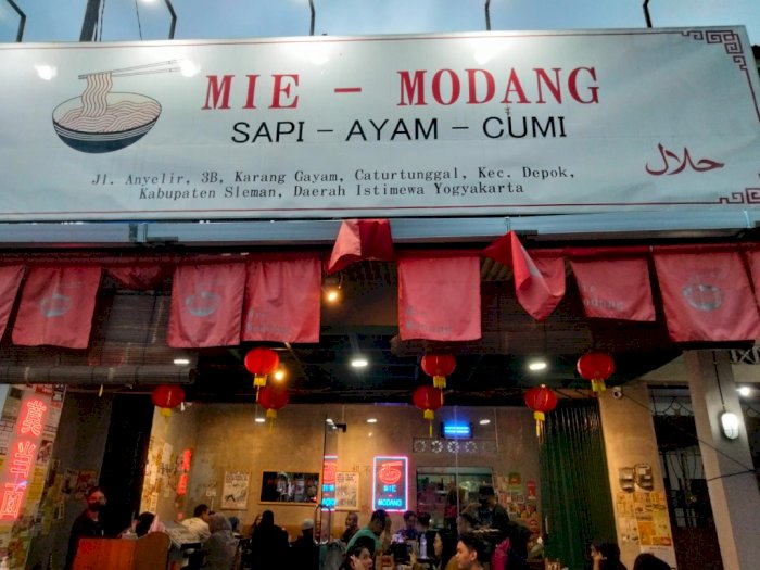 Mie Modang, Rekomendasi Tempat Bukber dengan Aneka Topping dan Dumpling di Jogja