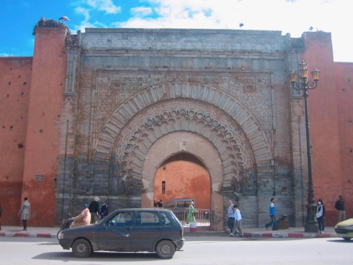 Membuka Pintu Sejarah dan Kebudayaan Maroko: Menyelami Keindahan Bab Agnaou di Marakesh