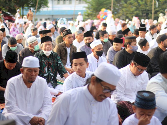 Pagi Ini, Ribuan Jemaah Salat Idul Fitri di Lapangan Universitas Muhammadiyah Parepare