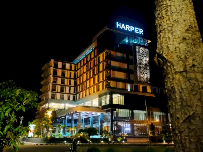Harper Hotel, Penginapan Nyaman Lengkap dengan Keindahan Alam hingga Spot Foto Estetik