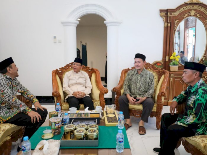 Plt Ketum PPP Gelar Open House di Yogyakarta, Masyarakat hingga Kader Turut Mendatangi