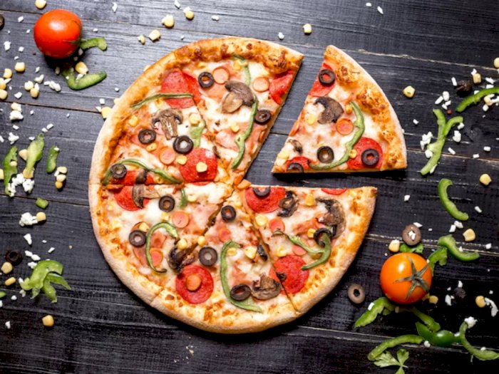 Jadi Makanan Populer di Dunia, Siapa yang Pertama Kali Menciptakan Pizza?