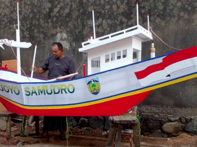 Filosofi Perahu Sesaji Larungan Kepala Kerbau, Tempat Persembahan saat Ritual Pesta Lomban