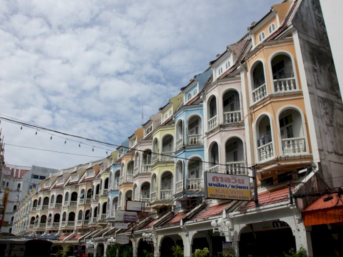 Phuket Old Town: Menikmati Keindahan Arsitektur dan Budaya Thailand yang Memukau
