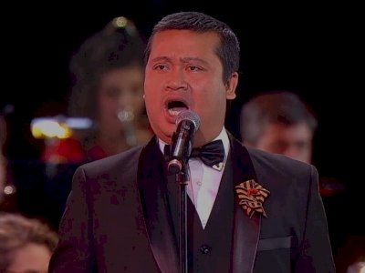 Penyanyi Bariton Indonesia Raymond Sihombing Jadi Juara 1 Festival Musik di Moskow