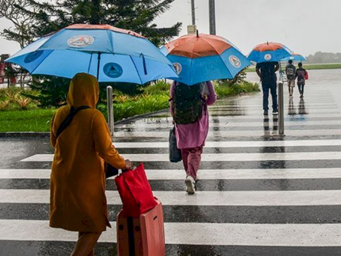 Cuaca Hari Ini: Sejumlah Wilayah Kemungkinan Hujan Lebat, Jangan Lupa Payung dan Jas Hujan