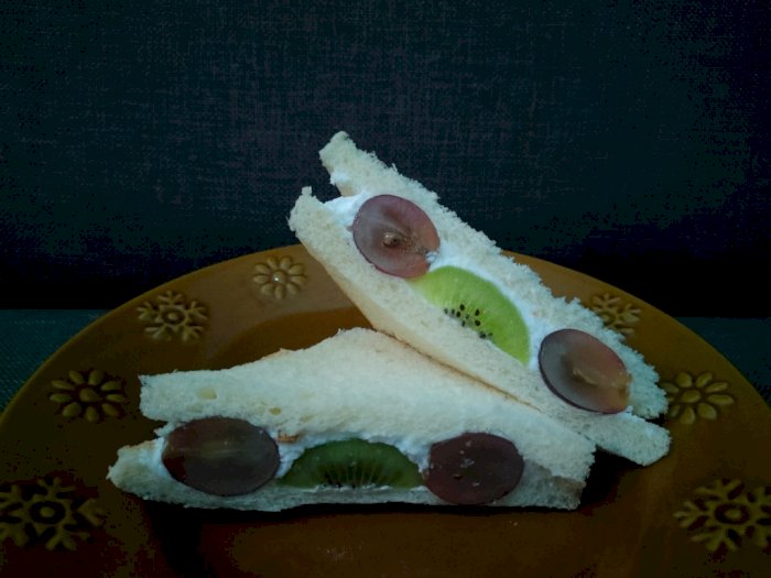 Yuk Simak Resep Membuat Japanese Fruit Sandwich yang Menggoda Lidah!
