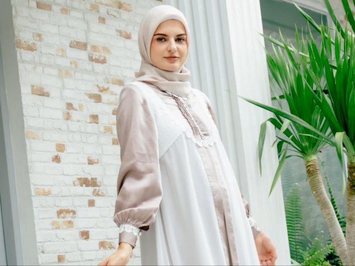 Kolaborasi dengan MYD, Desainer Toera Imara Suguhkan Tren Fashion Muslim 2024