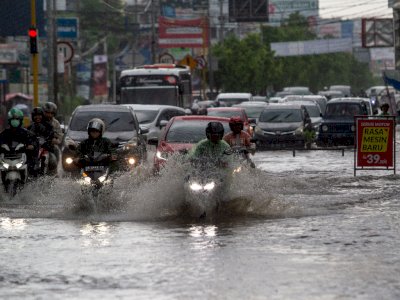 Cuaca Hari Ini: Sebagian Besar Wilayah di Tahan Air Berpotensi Hujan dan Angin Kencang