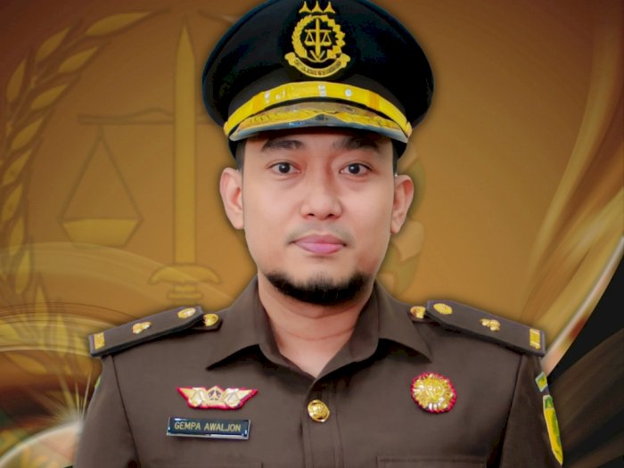Gempa Awaljon Putra, Pelapor Siswi SMP yang Kritik Pemkot Jambi Dicopot dari Kejaksaan!