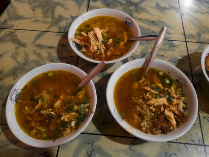 Menikmati Soto Ayam Pak No, Kelezatan Legendaris Yang Ada di Semarang